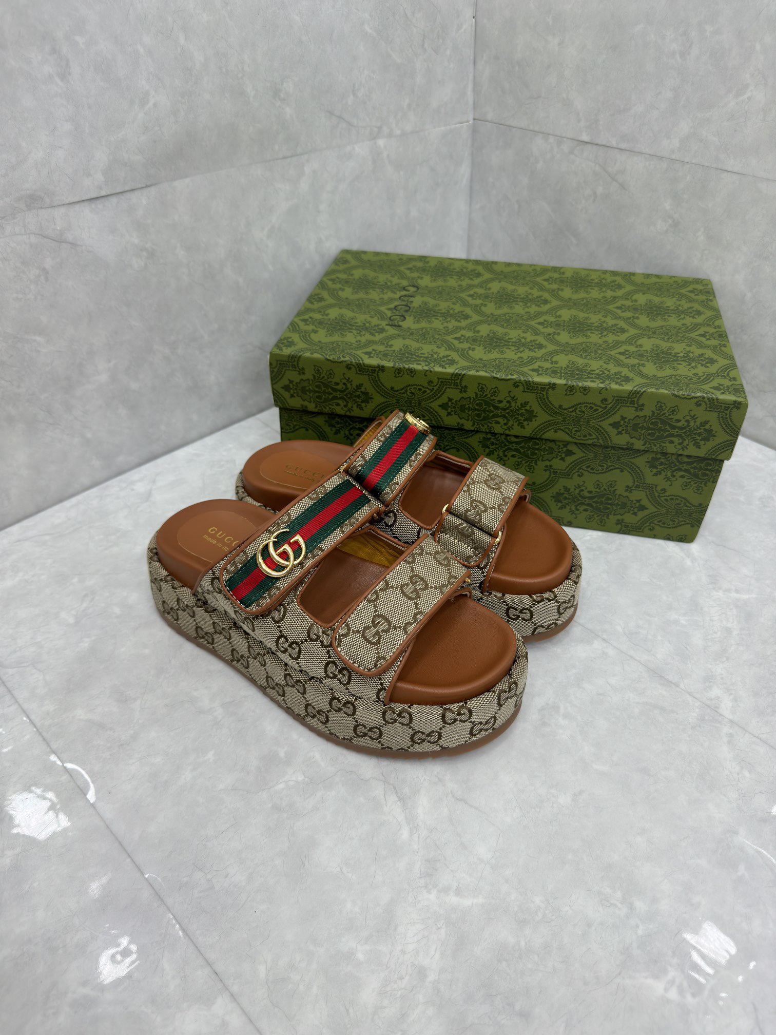 Gucci Slides