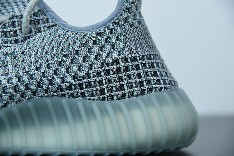 ADIDAS YEEZY BOOST 350 V2 ASH BLUE GY7657