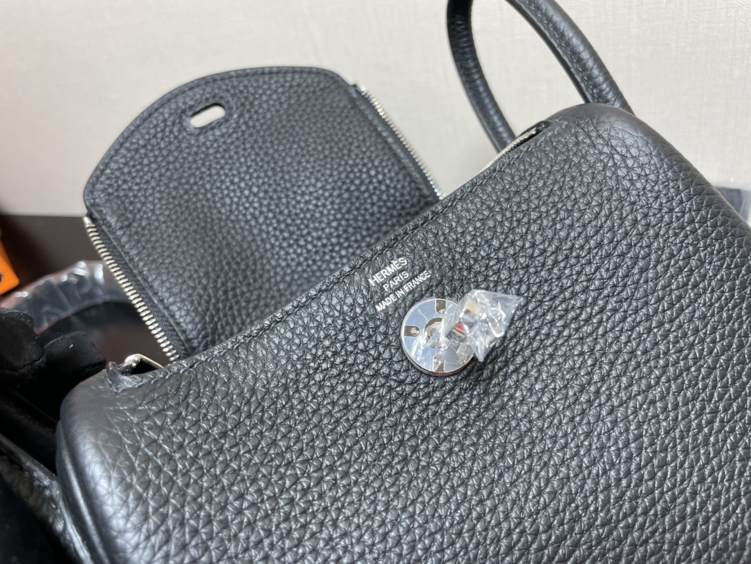 H**mes lindy 19-togo leather-19cm