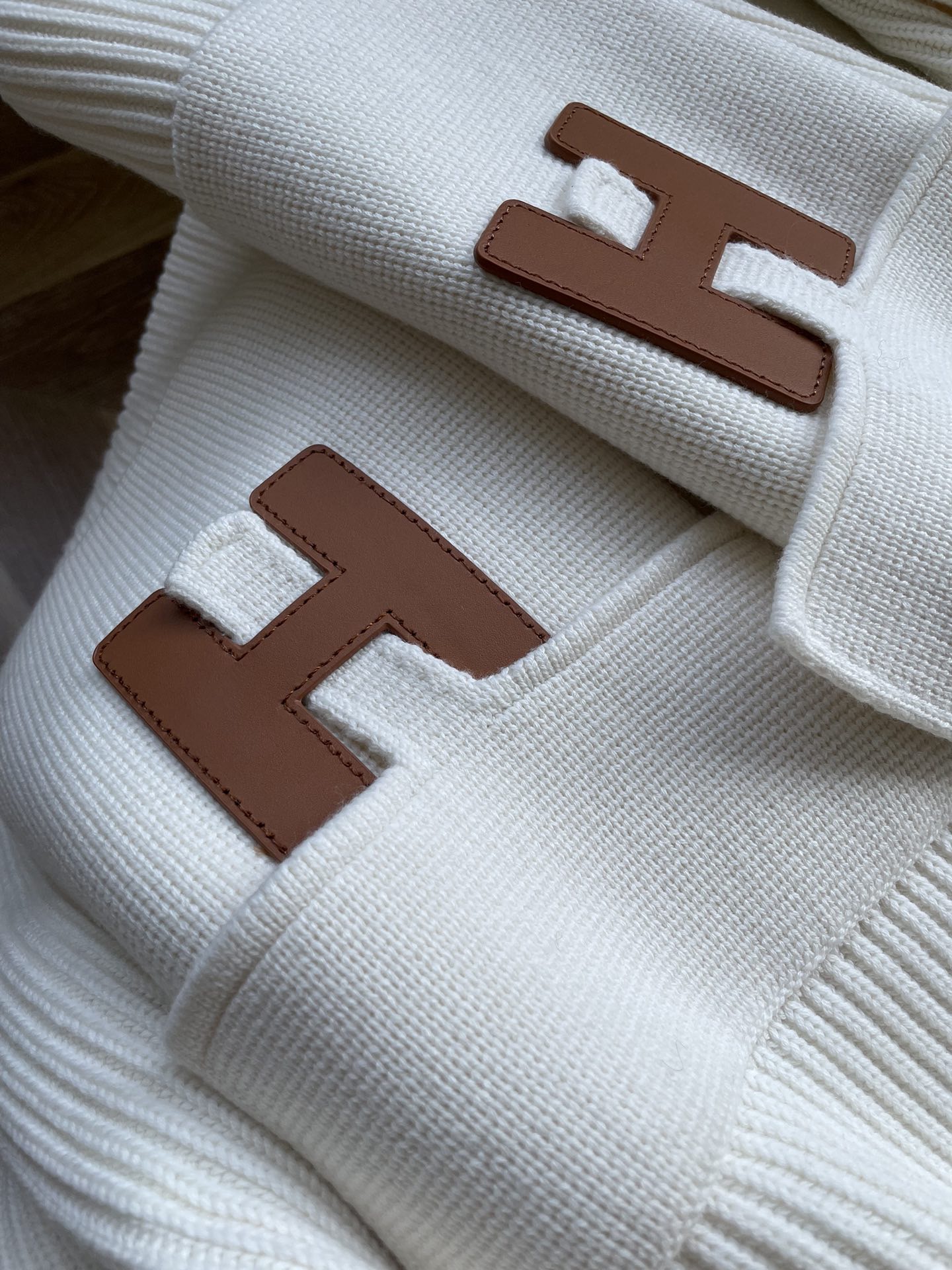 Hermès FallWinter Leather-Patch Stand Collar Knit Sweater Jacket