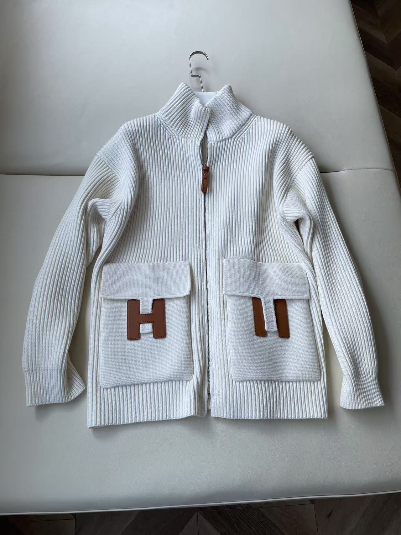 Hermès FallWinter Leather-Patch Stand Collar Knit Sweater Jacket