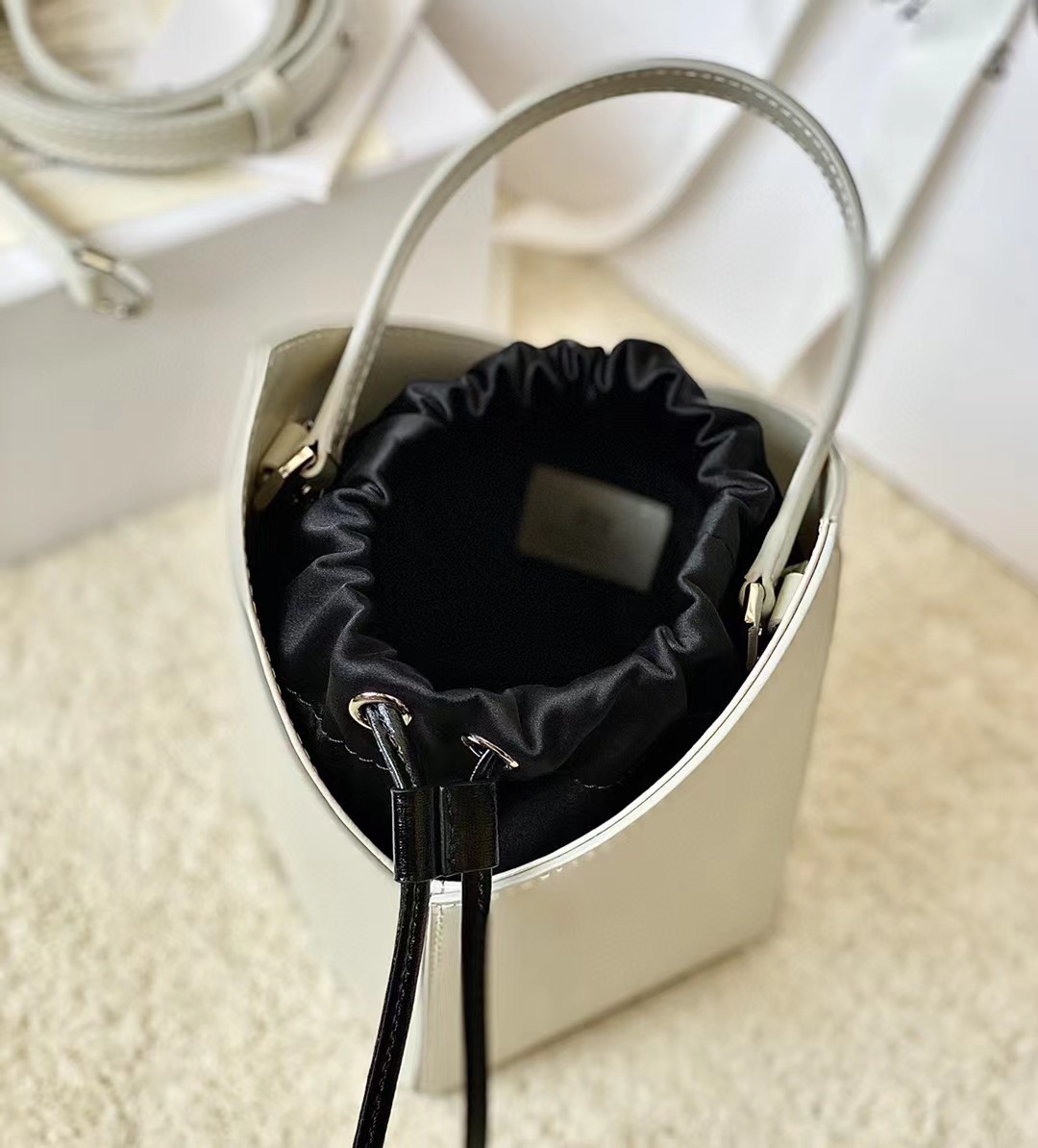 Givenchy Cutout Bucket-16*11*11 CM