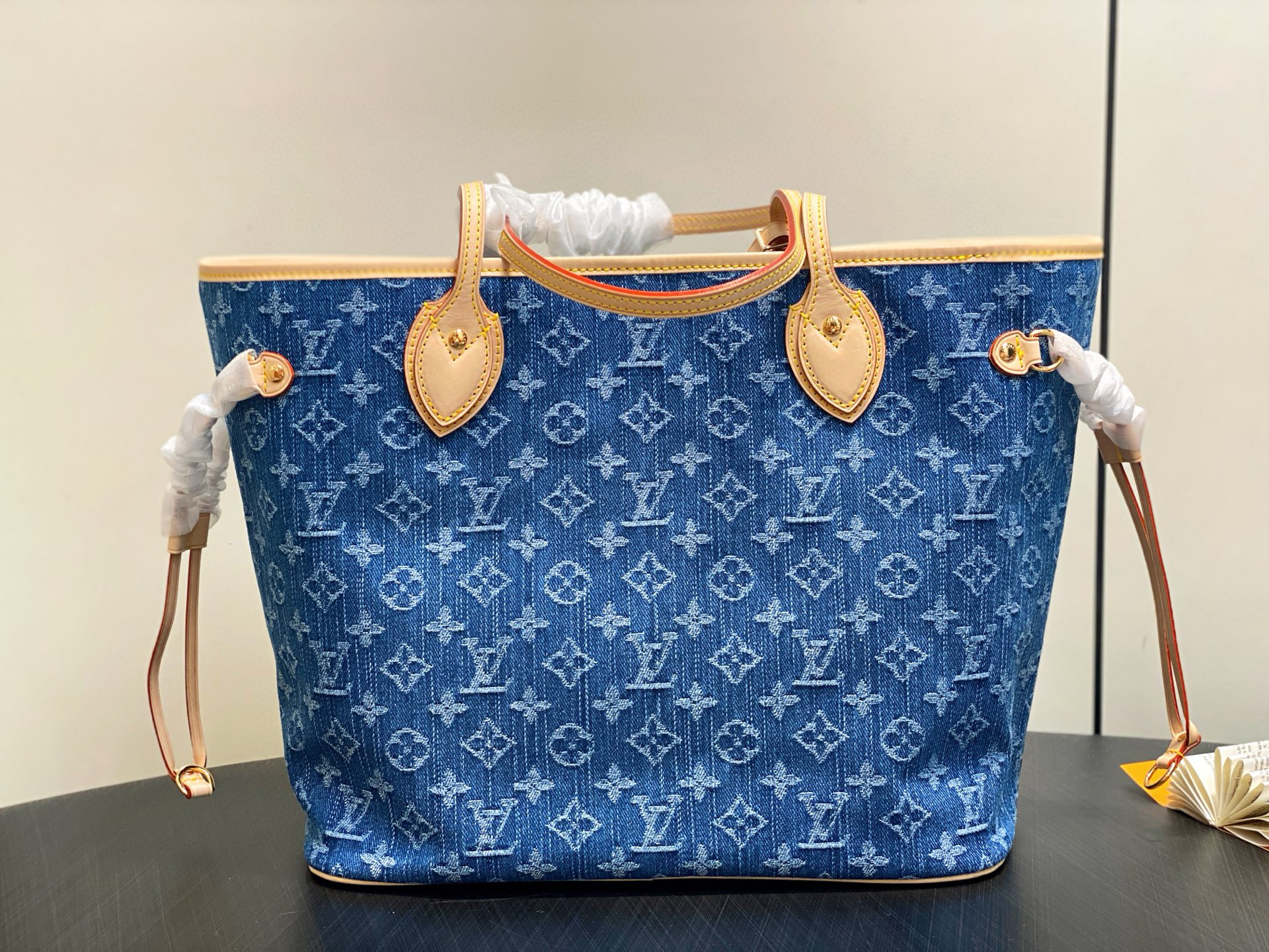 Louis Vuitton Neverfull MM-31*28*14CM
