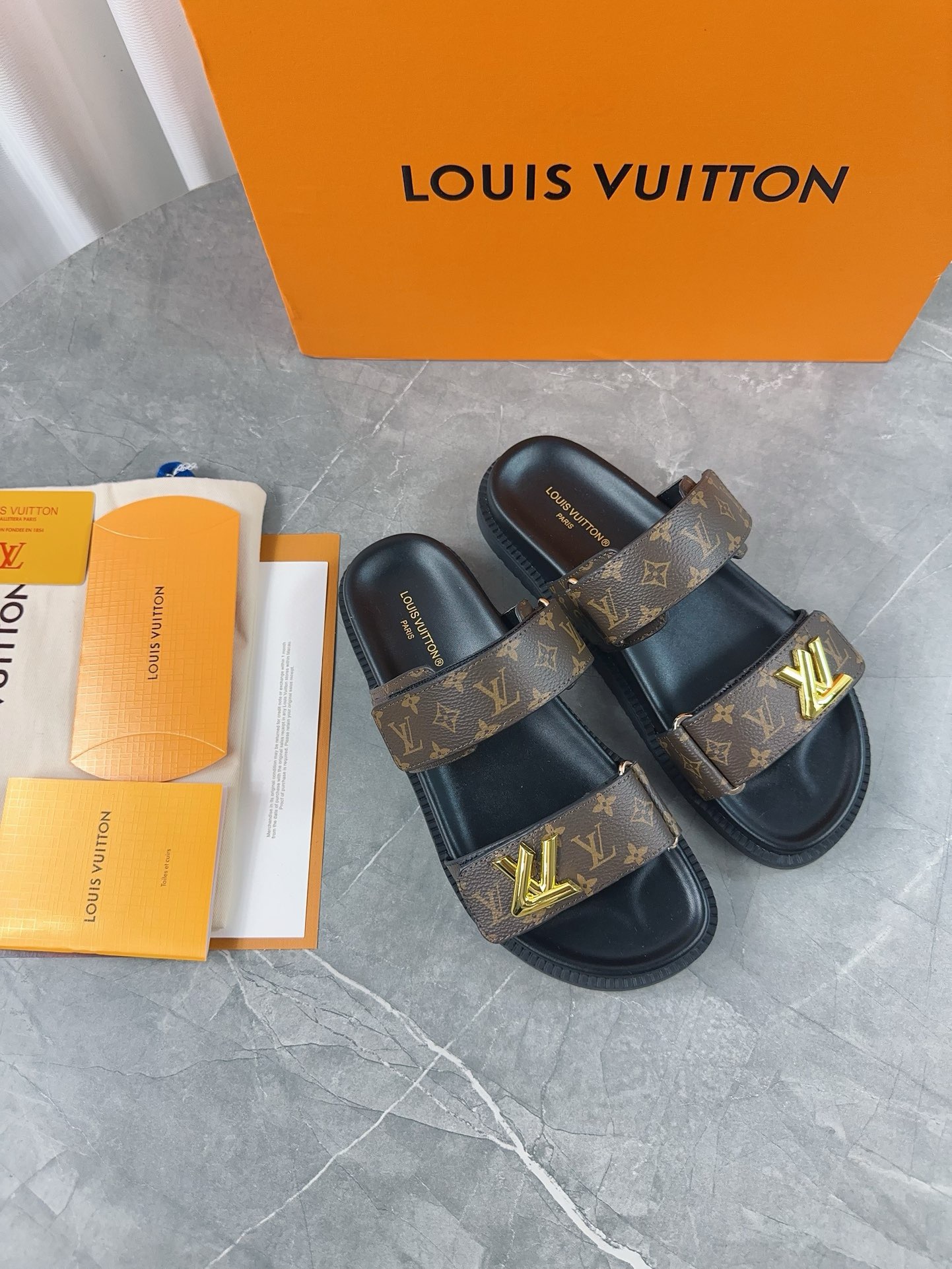 Louis Vuitton Sandals