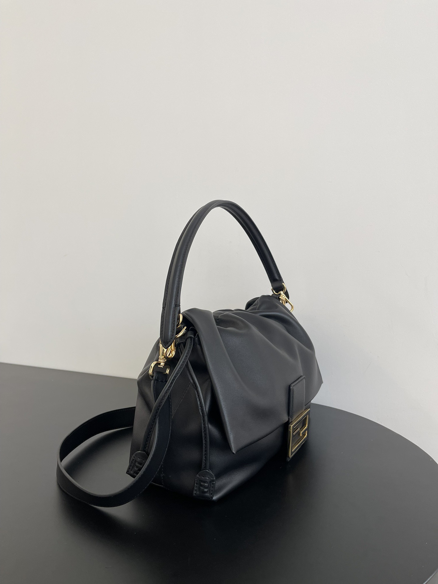 FendI Mamma Baguette Bag-31.5*12*22CM