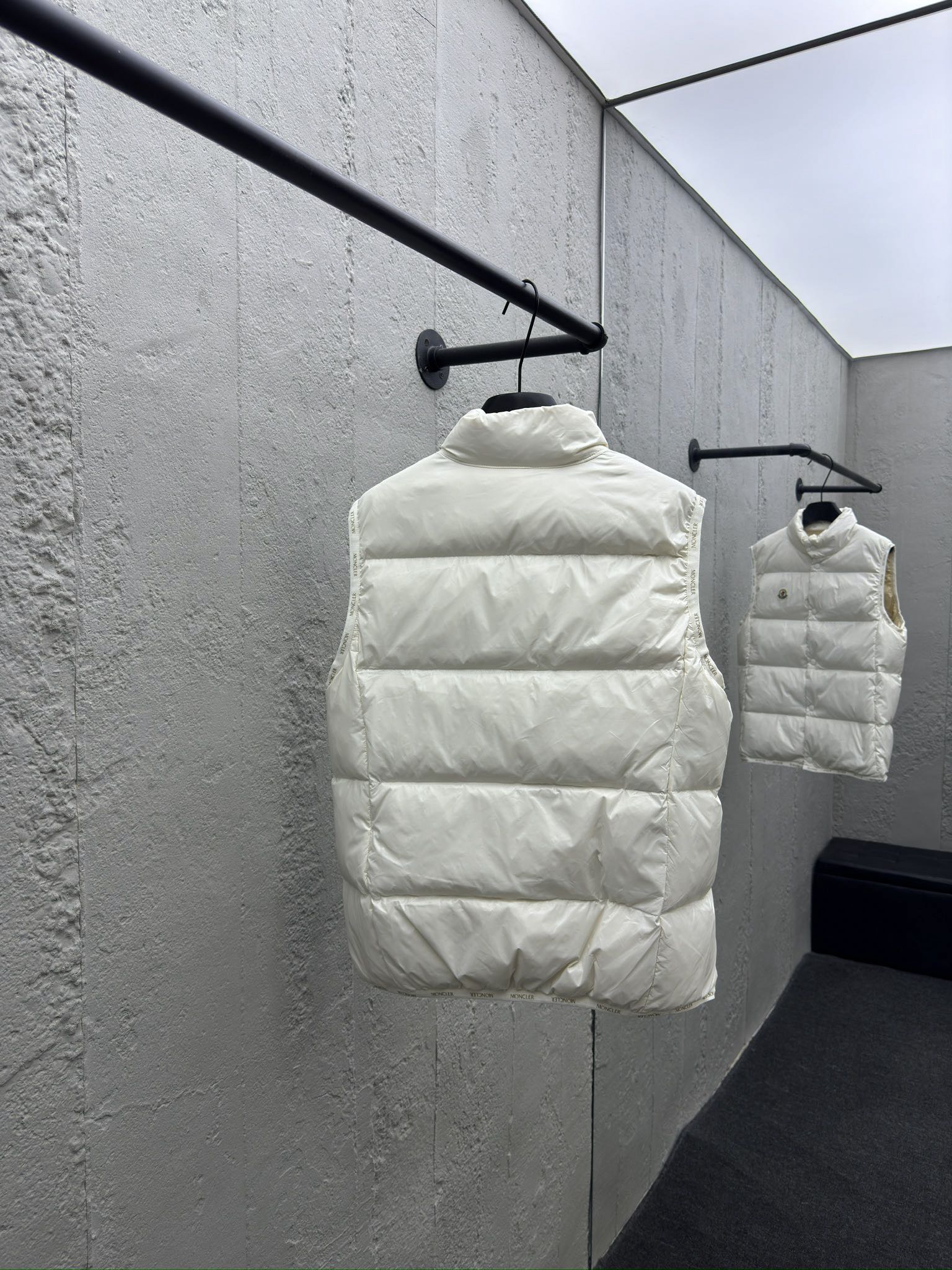 Moncler vest