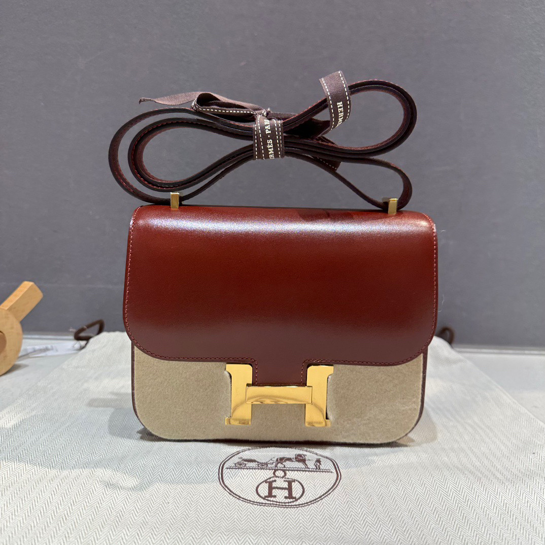 Hermes Constance-19CM
