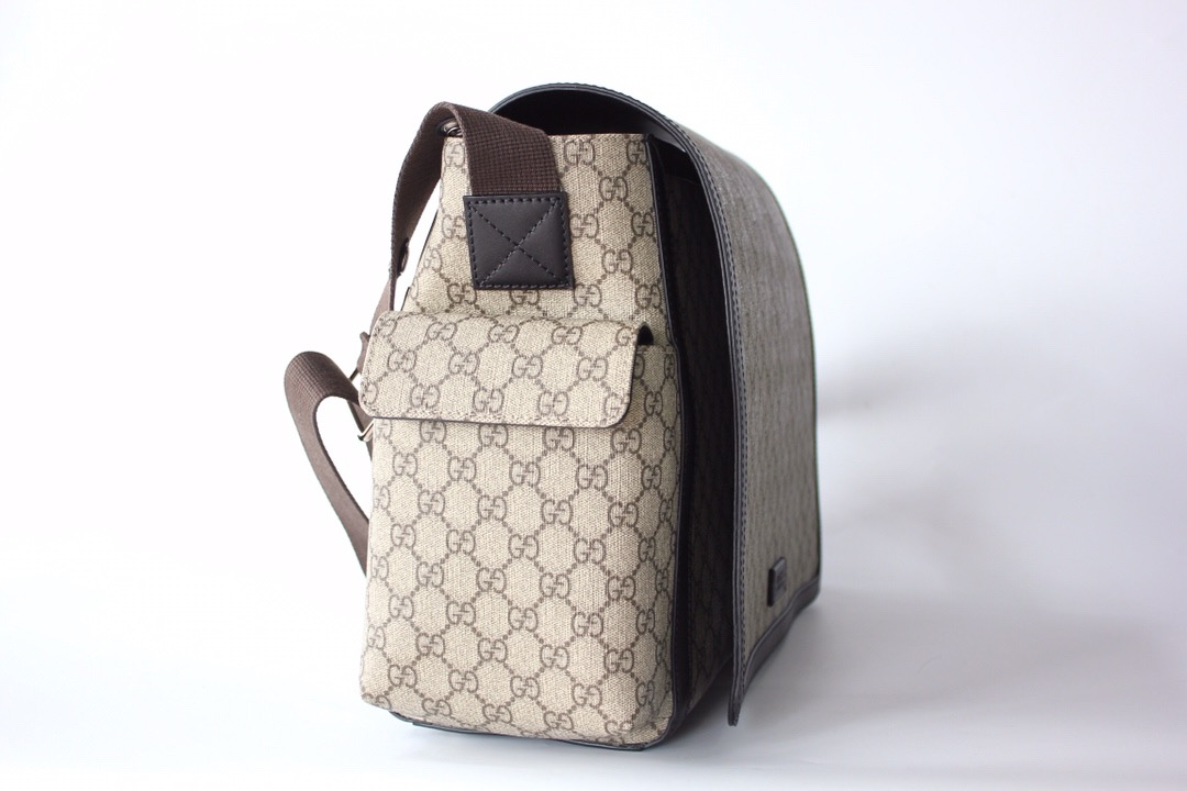 Gucci Diaper Handbags-44-28-14CM