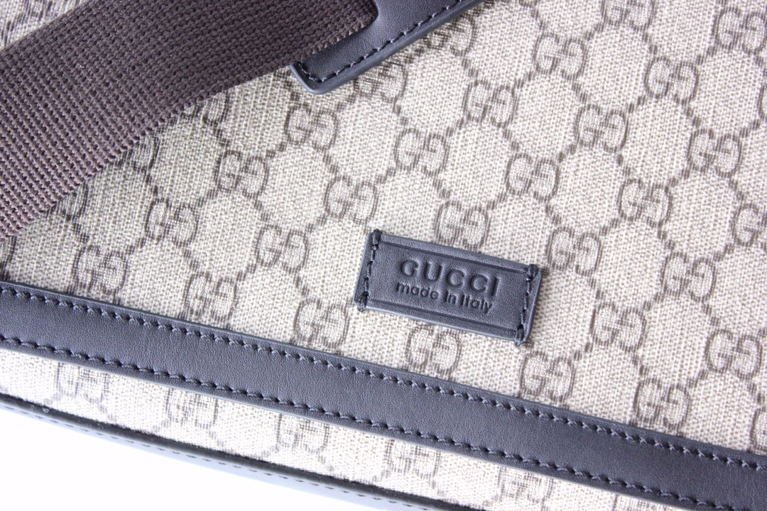 Gucci Diaper Handbags-44-28-14CM