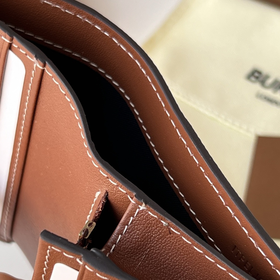 Burberry Wallet-10*3.5*8.5CM