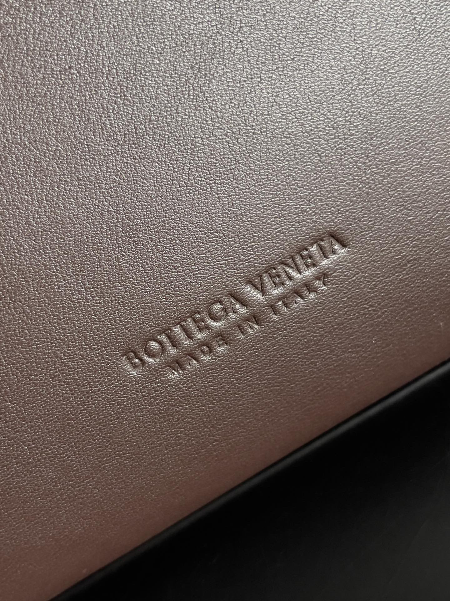 Bottega Veneta Andiamo Bag-42*35*18CM