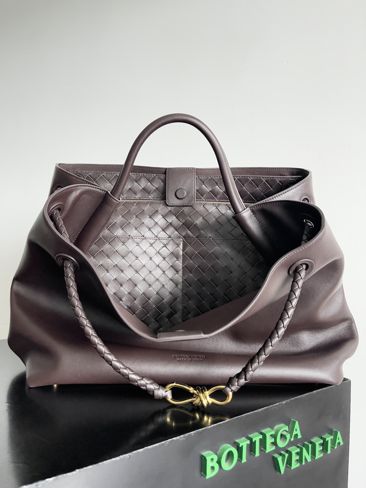 Bottega Veneta Andiamo Bag-42*35*18CM