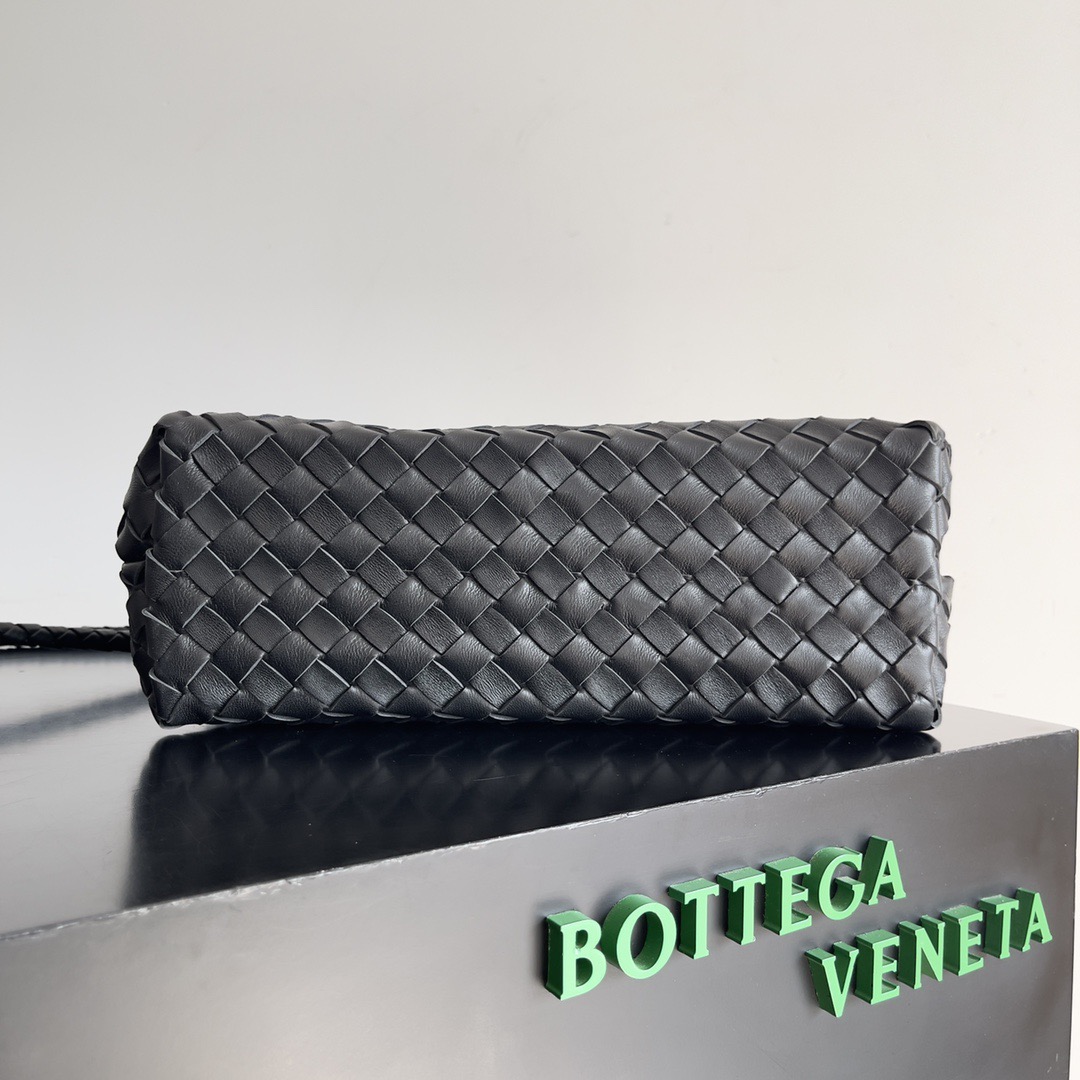 Bottega Veneta Andiamo-32*24*12CM