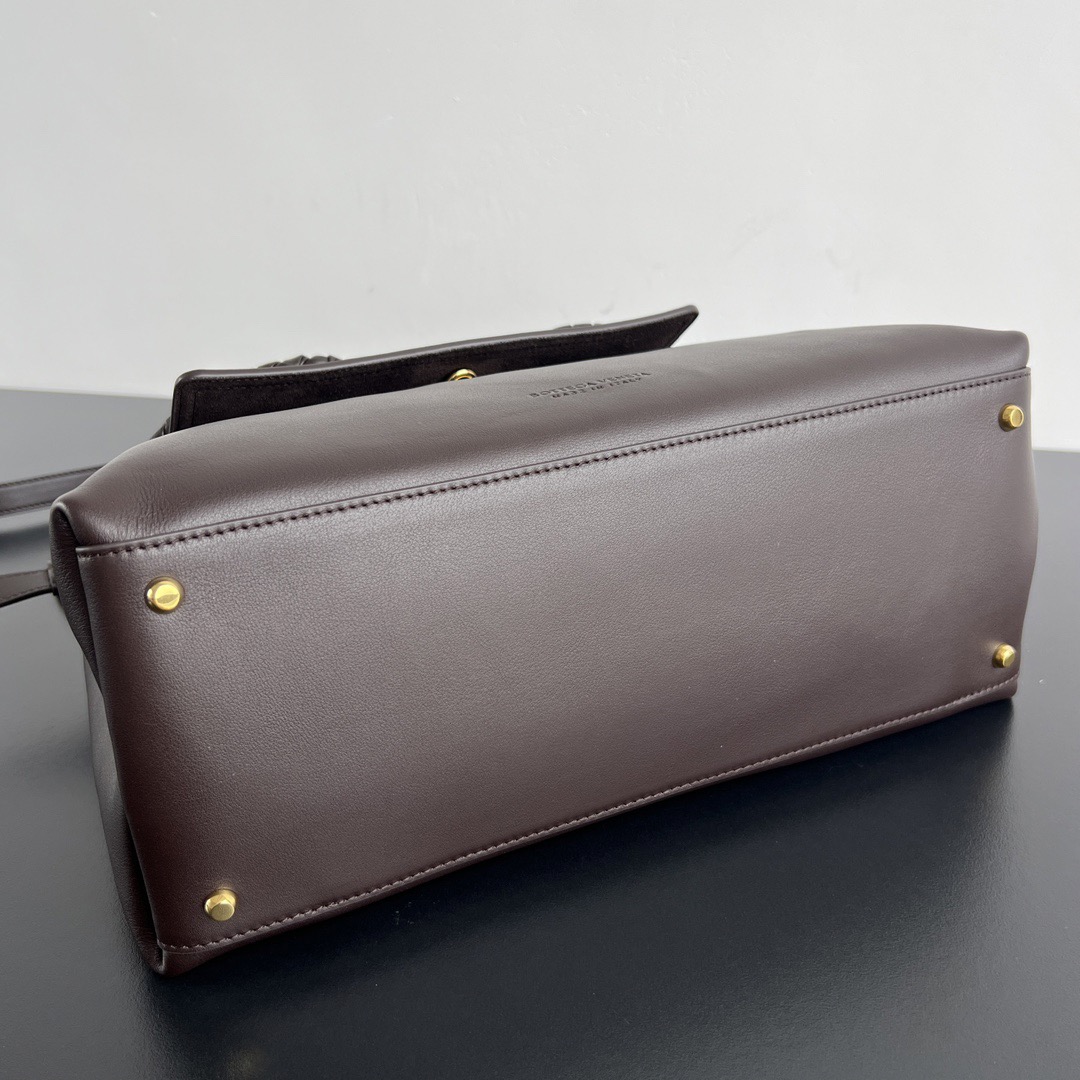 Bottega Veneta® Women