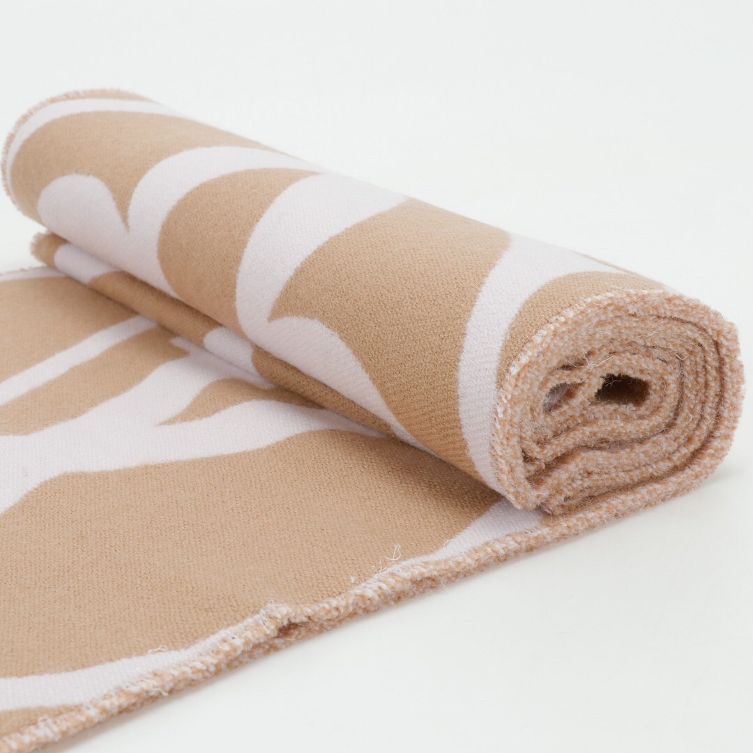 Louis Vuitton Scarf-209*30CM