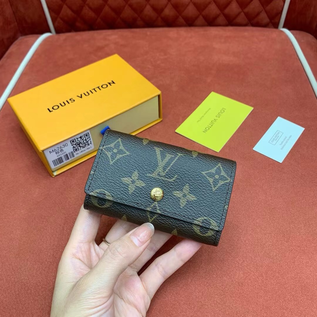 Louis Vuitton 6 Key Holder-10.5*7*2CM