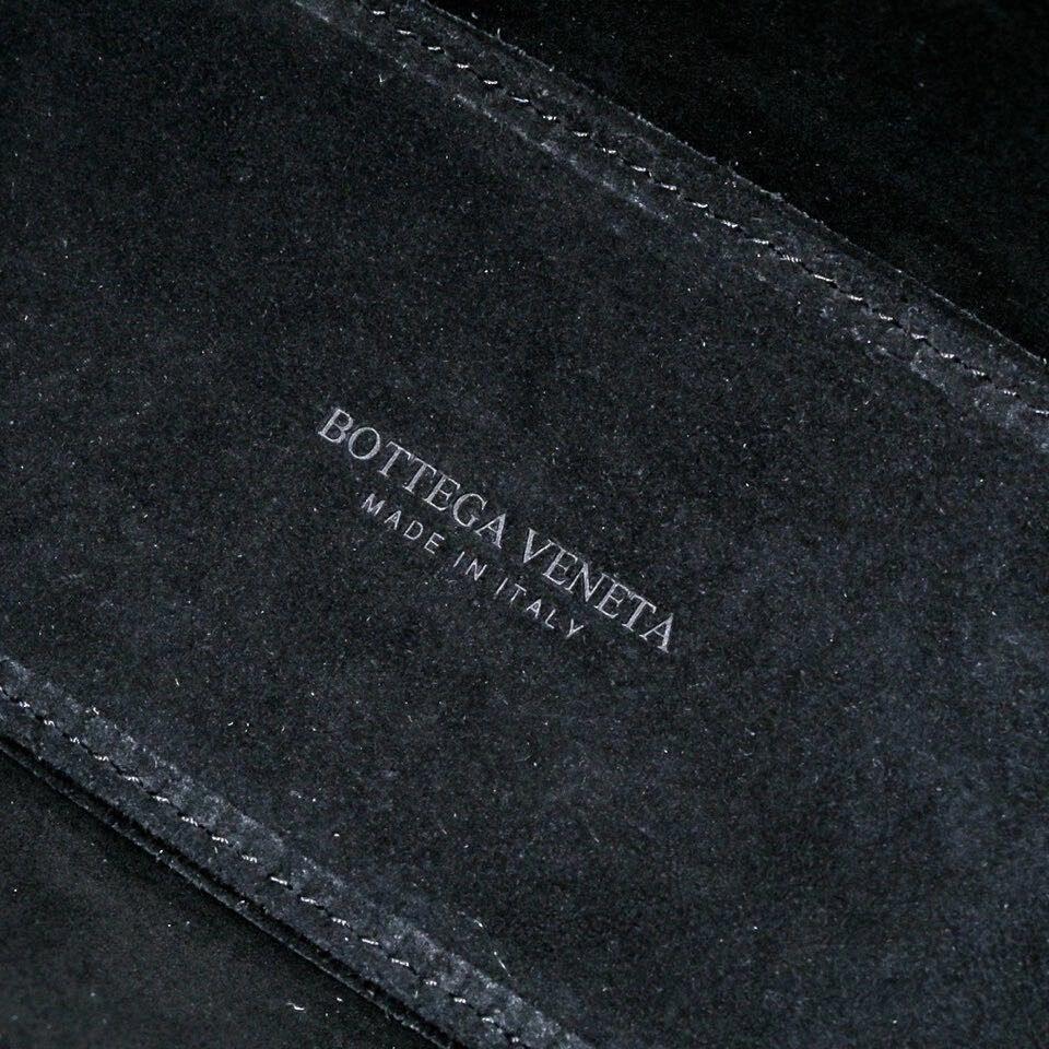 bo*te*ga Ve*ne*tatote-25*16*8cm