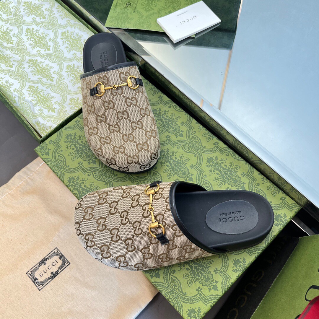 Gucci Slides