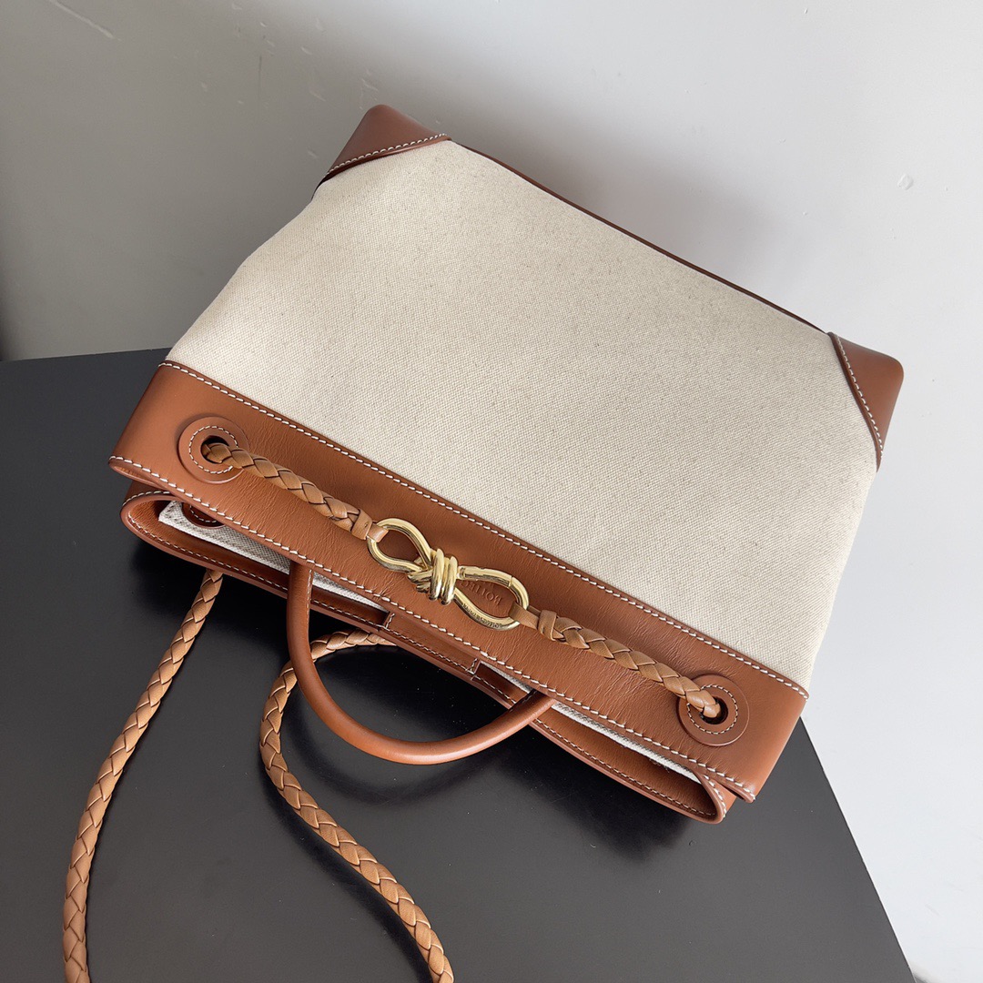 Bottega Veneta Andiamo-32*24*12CM