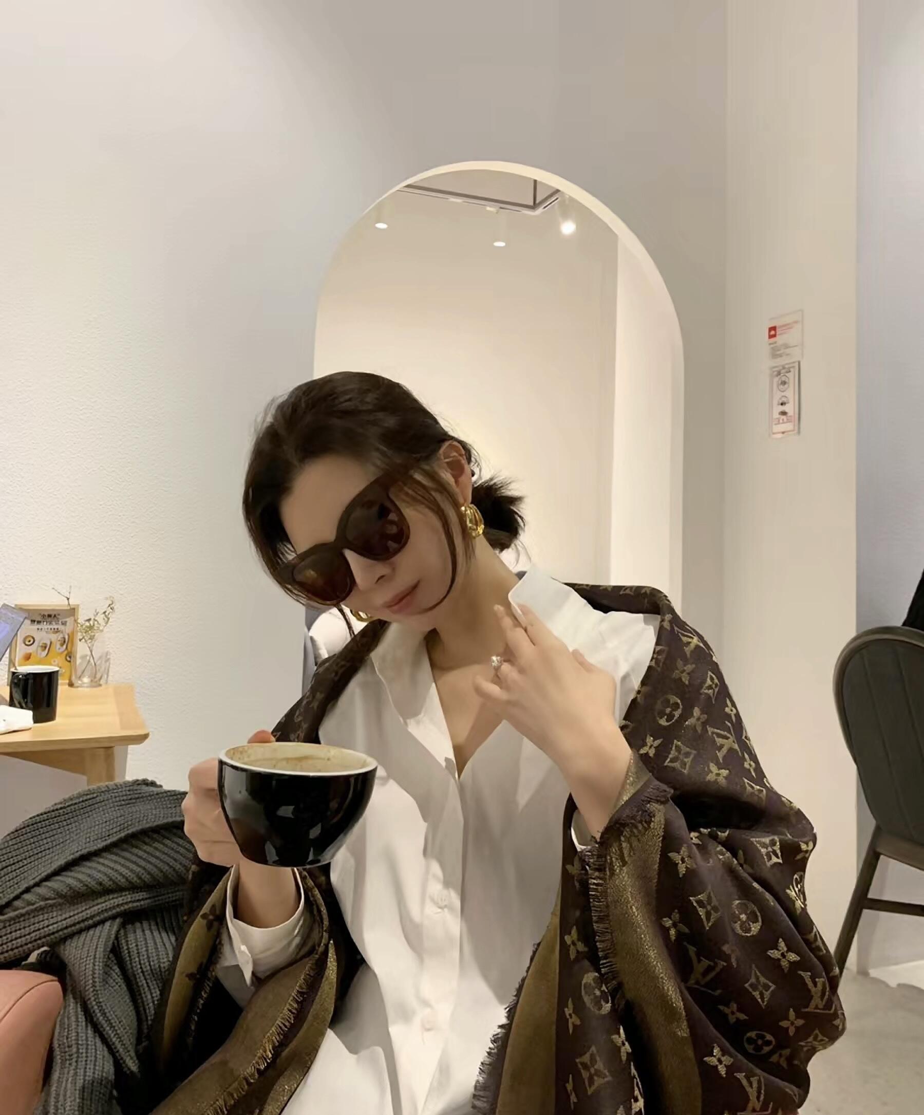 Louis Vuitton Scarf
