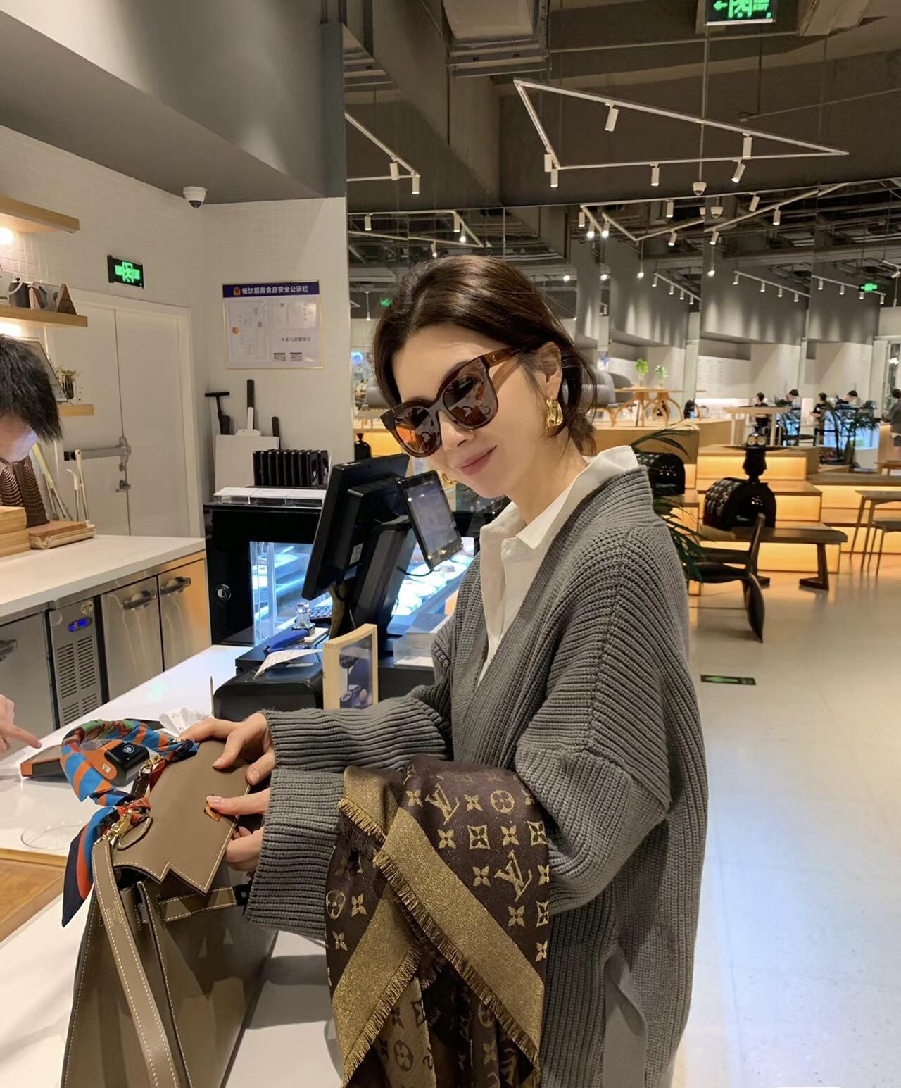 Louis Vuitton Scarf