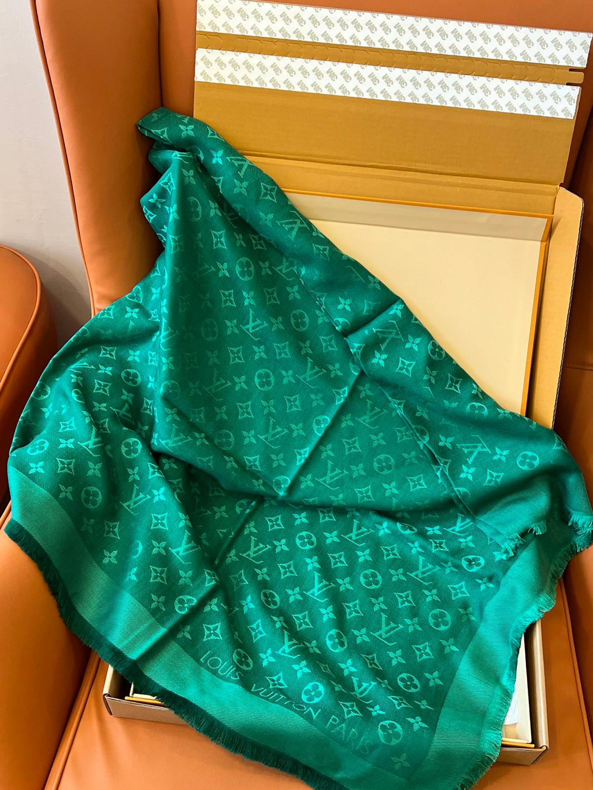 Louis Vuitton Scarf