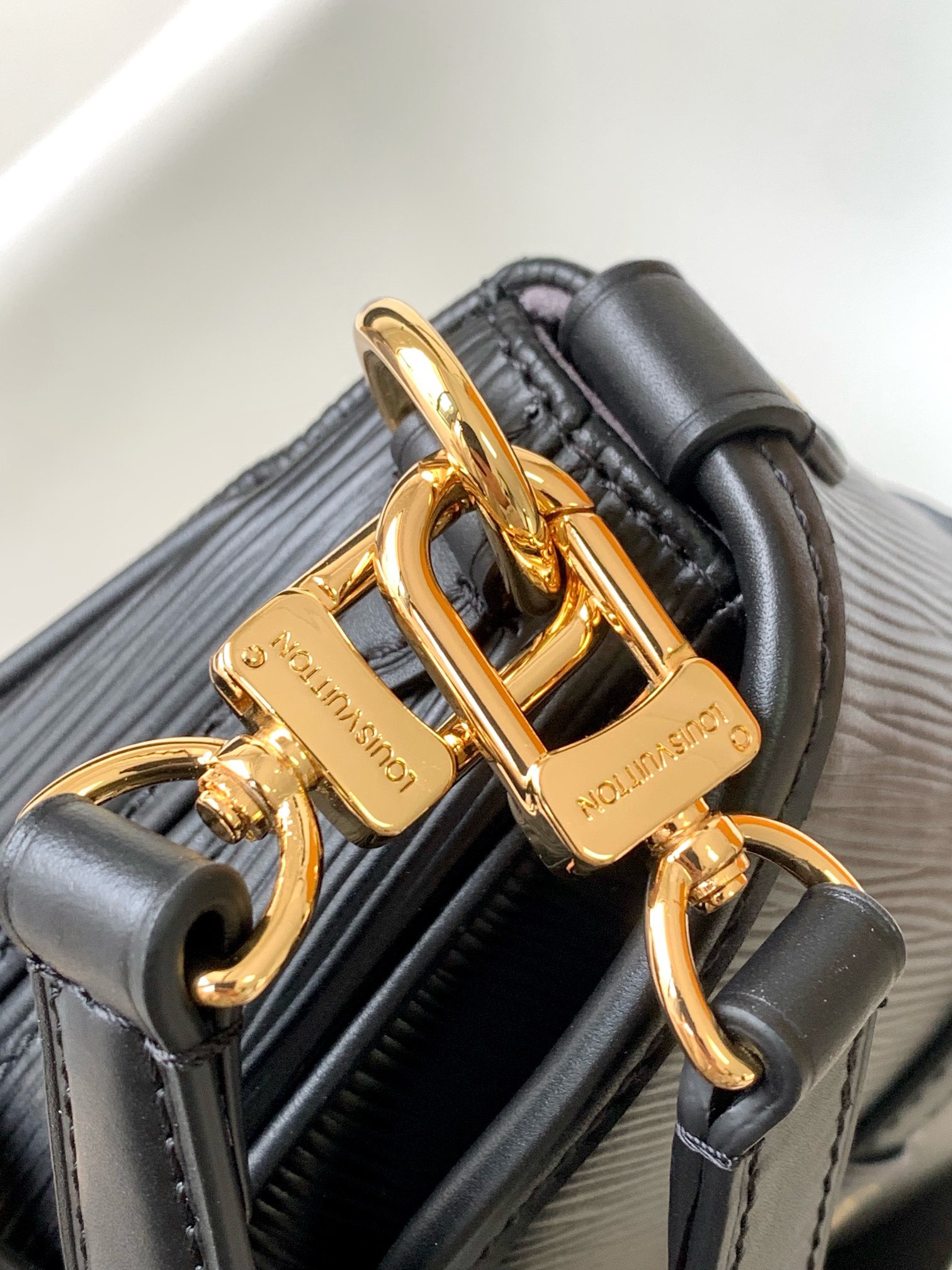Louis Vuitton Saumur BB Bag-20*16*7.5CM
