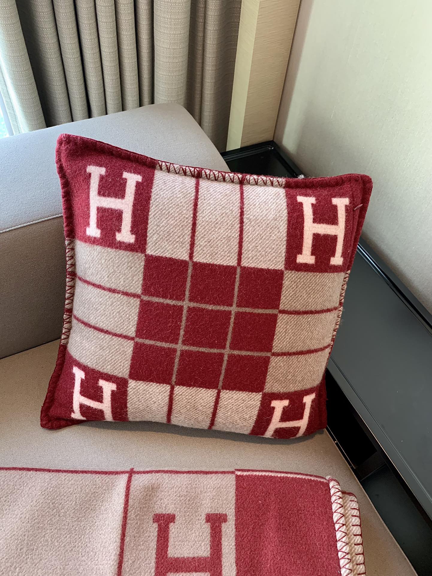 Hemes Pillowcase