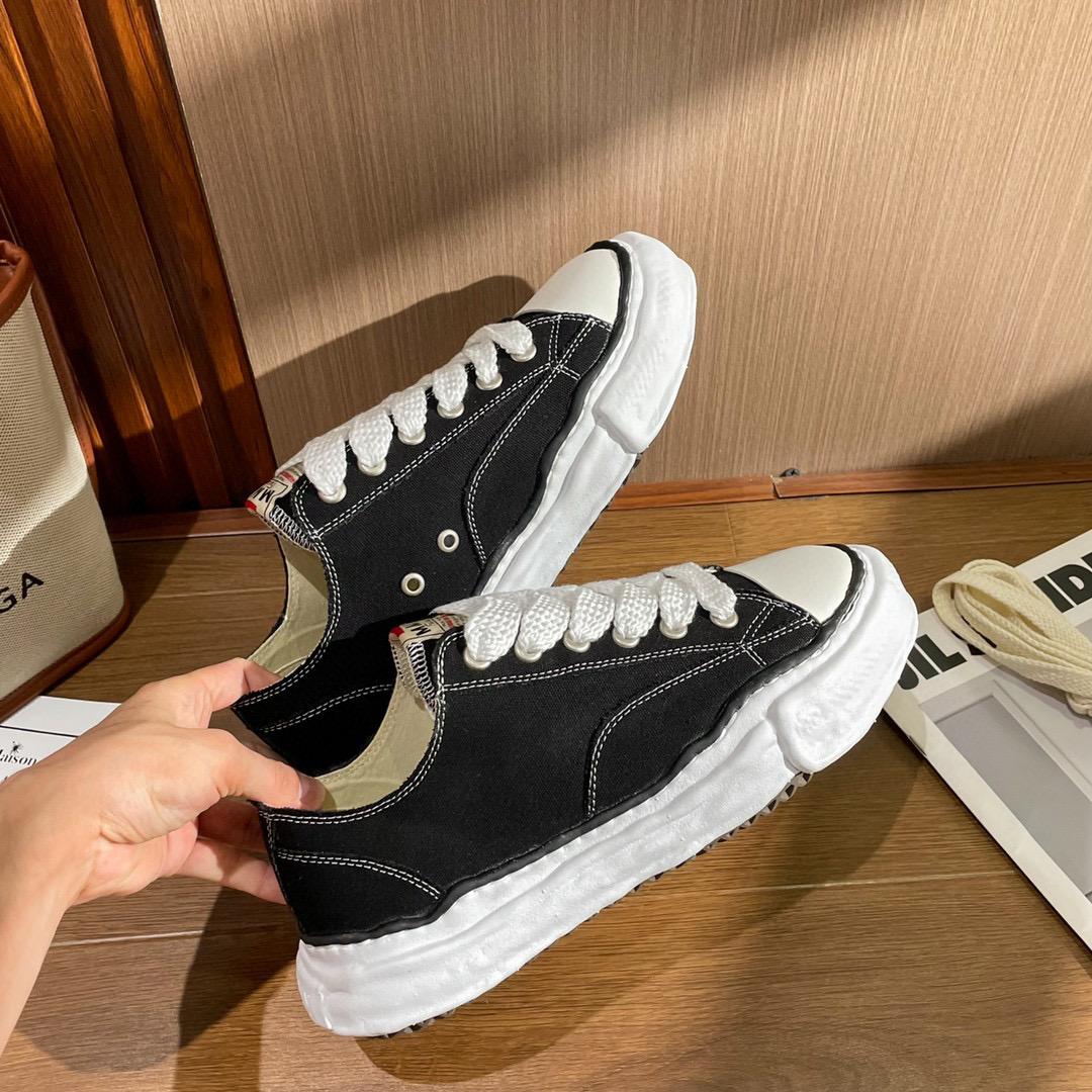 MAISON MIHARA YASUHIRO SNEAKER