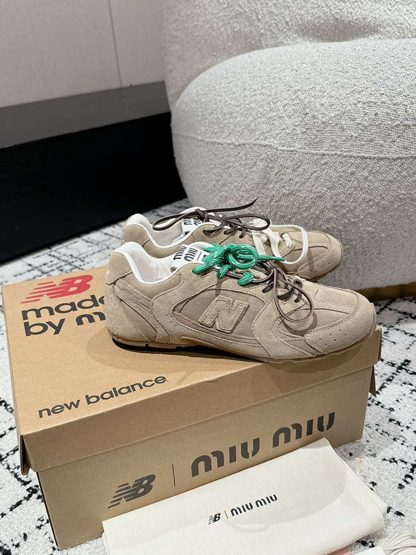 Miu X New Balance Sneaker