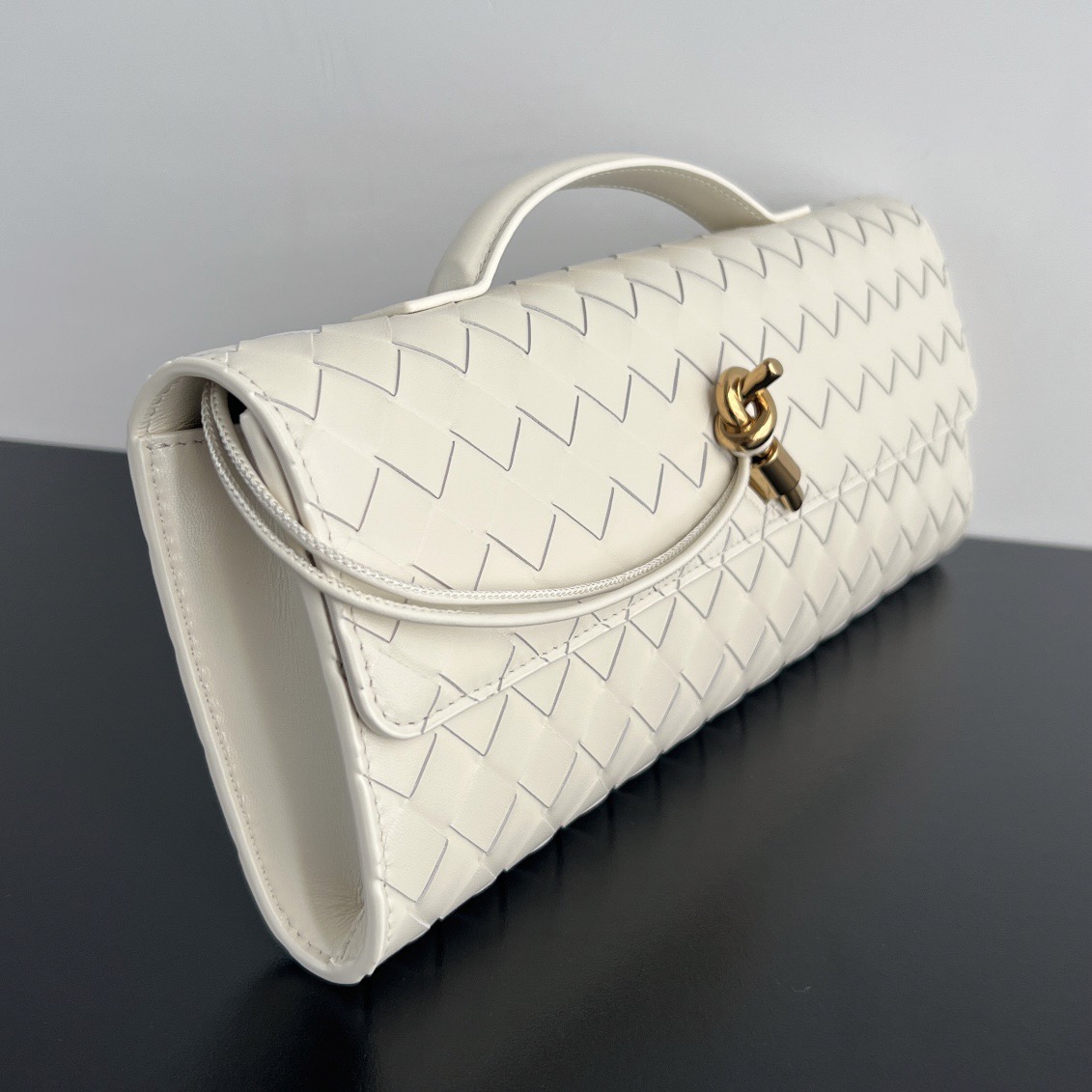 Bottega Veneta Clutch-31x13x3 CM