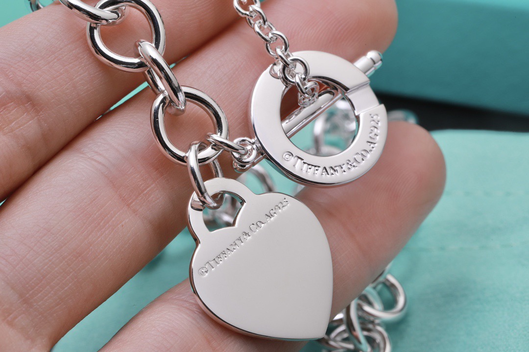 Tiffany Neclace