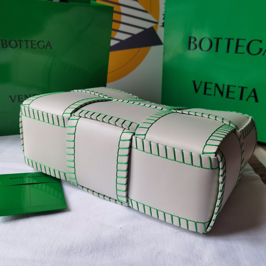 Bo*te*ga arco tote-30x20x11.5cm