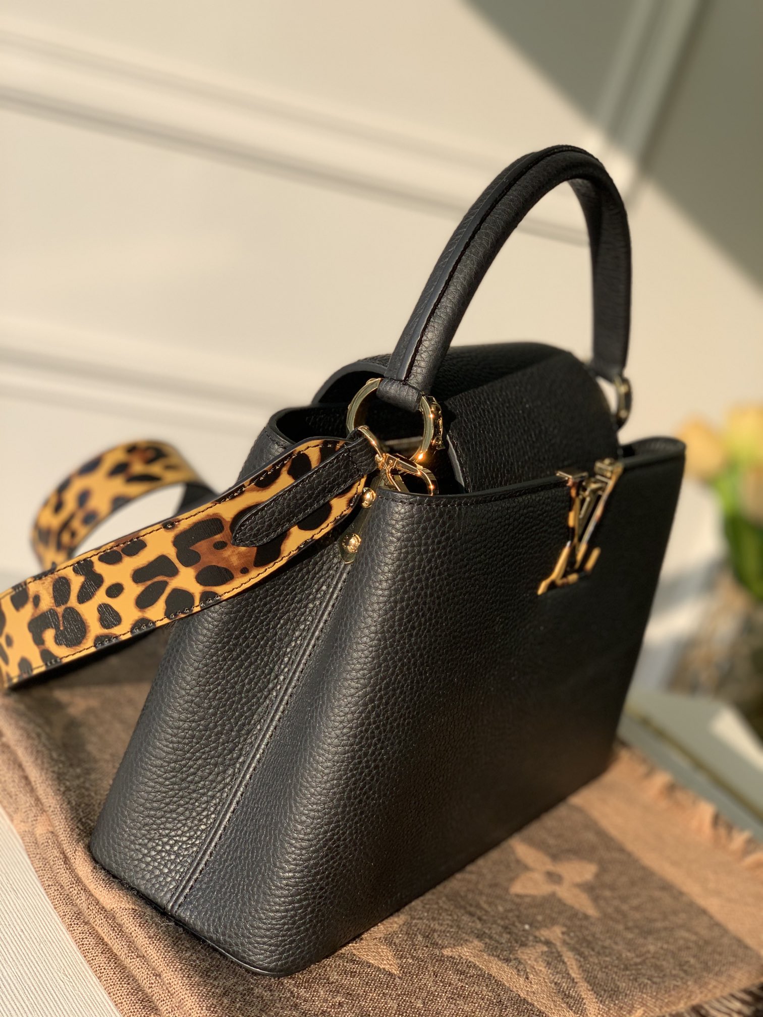 l0*is V*t0n capucines bag-31.5*20*11cm