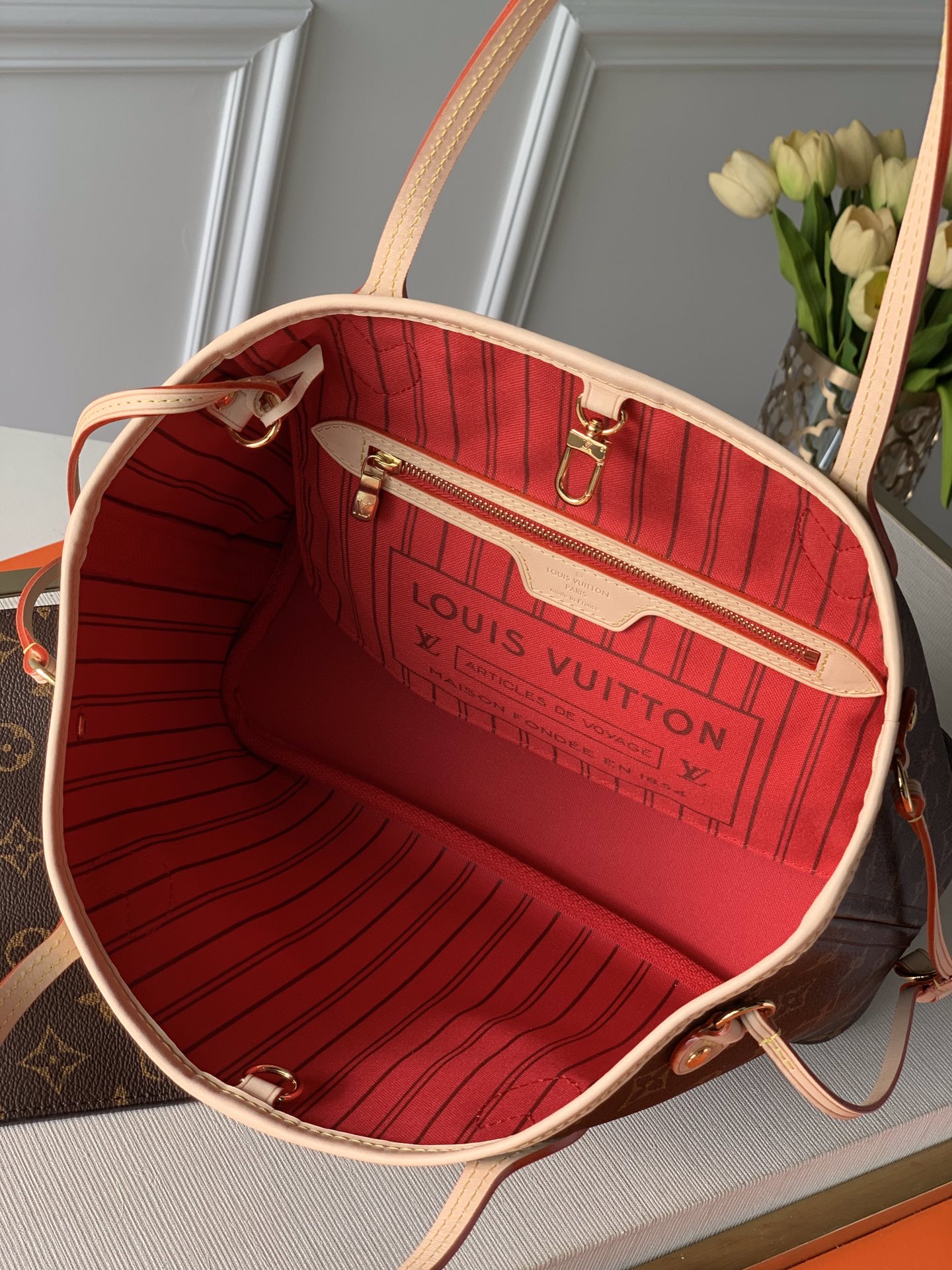 l0*is V*t0n neverfull pm -29×21×12cm