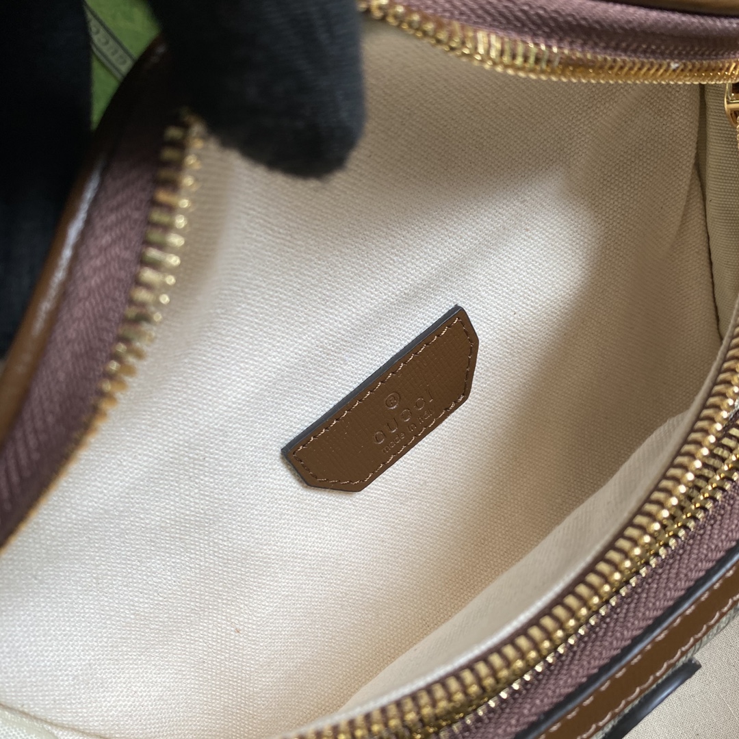 G*u*i meo vintage bag-23*12*2.5cm