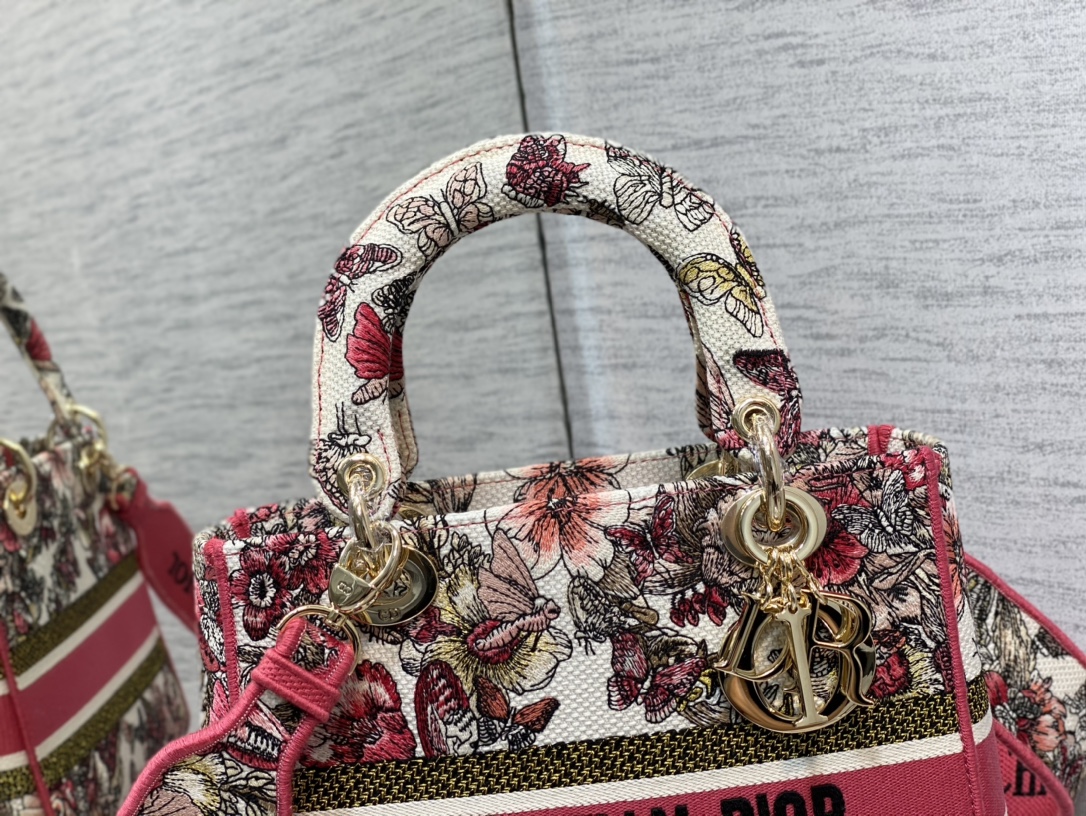 lady D*or handle bag-24cm