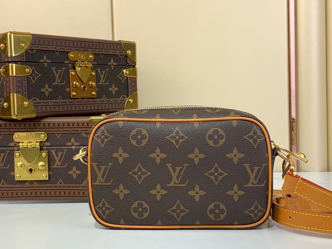 Louis Vuitton M14058 Troco Mini Handbag-20*13*6.5CM