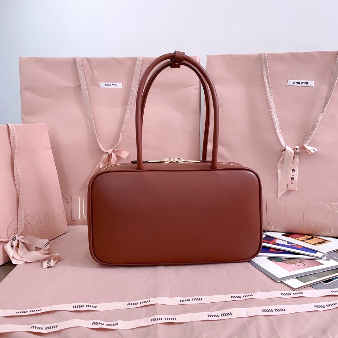 MiuMiu Leather Top Handbag-29X17X9CM