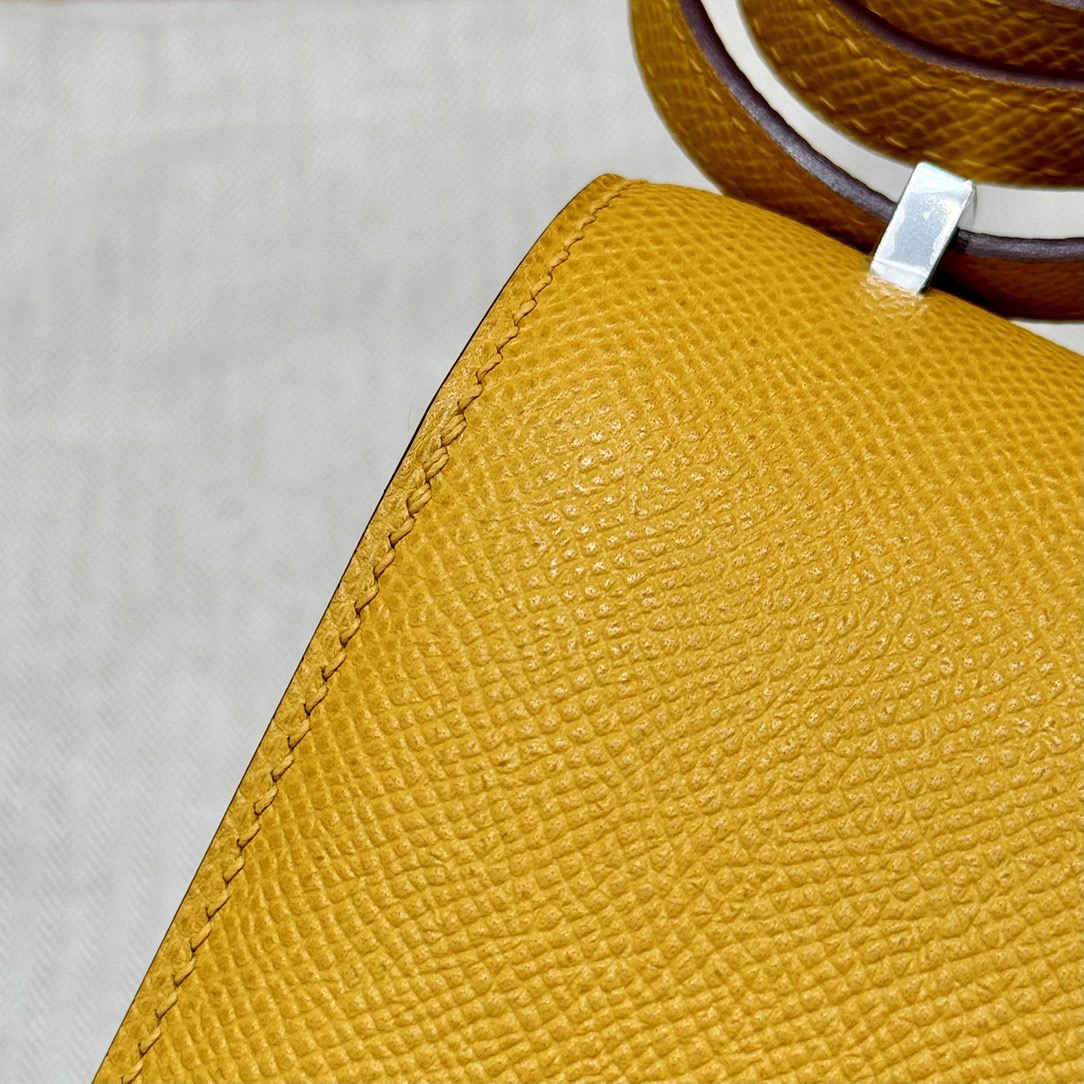 Hermes Constance-19CM