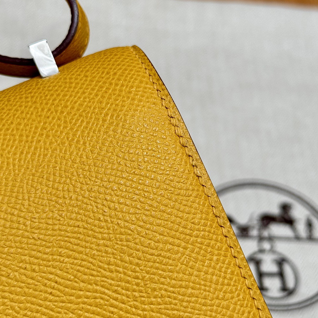 Hermes Constance-19CM