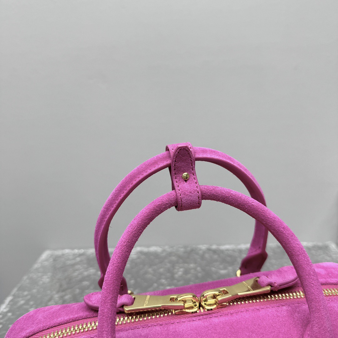 MiuMiu Top Handbags-27X12X9CM