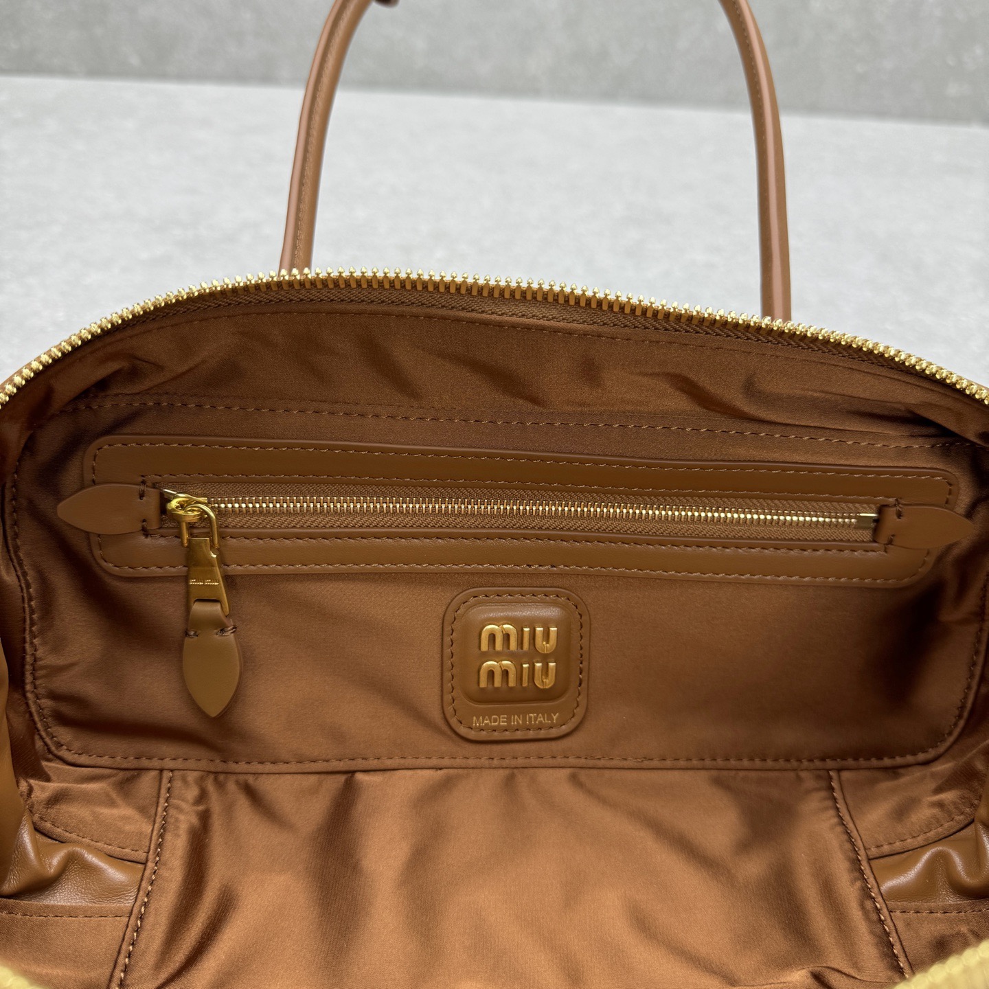 MiuMiu Top Handbags-28*11.5*8CM
