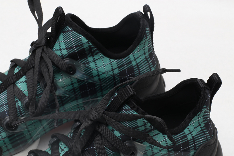 D*or sports sneakers