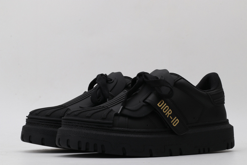 D*or sports sneakers