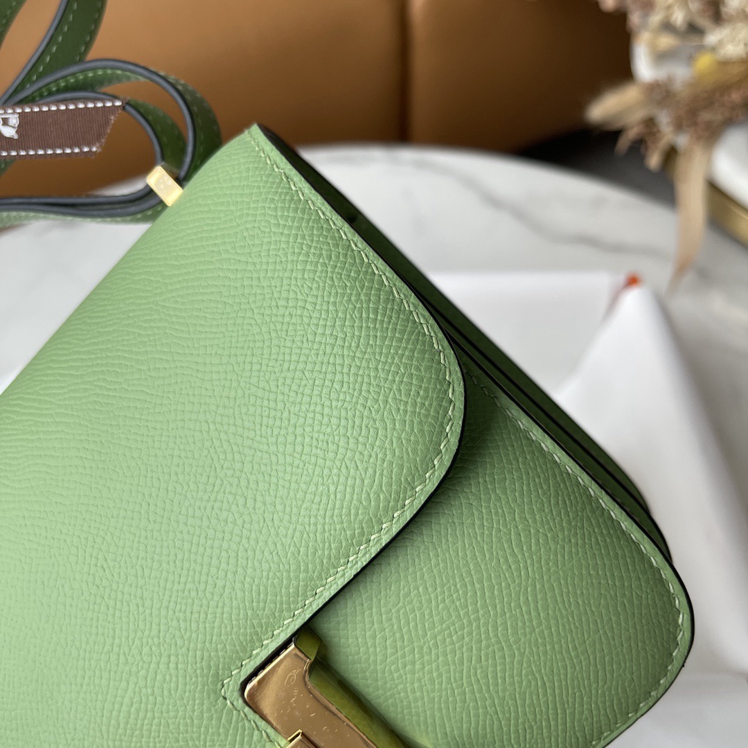 Hermes Constance-19CM