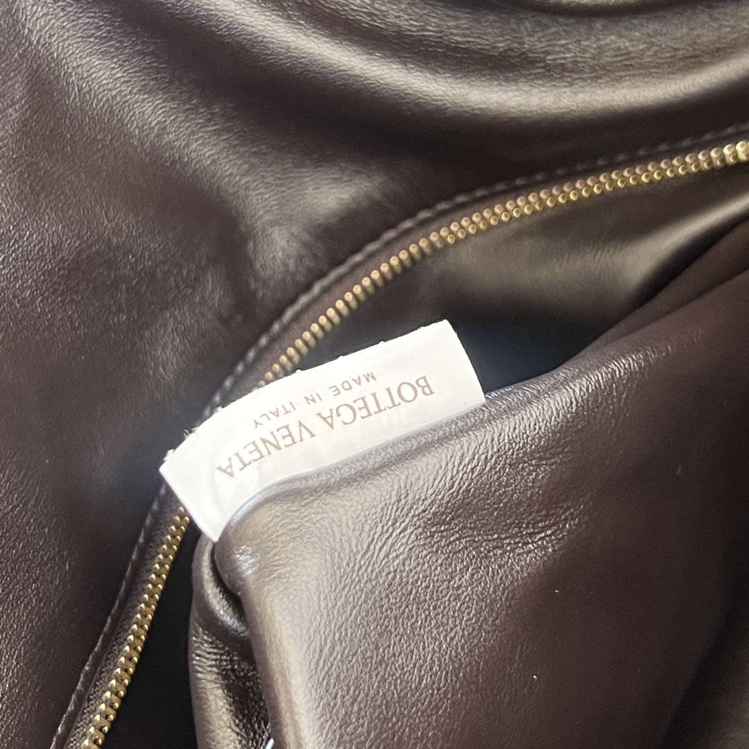 Bottega Veneta Shoulder Bag-54x24x13CM