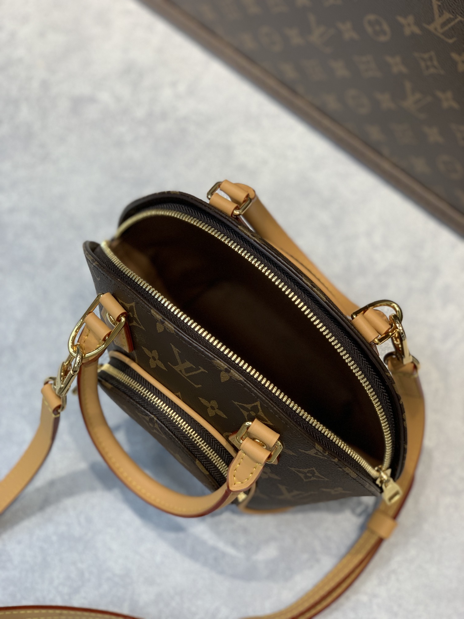 l0*is V*t0n m20752 ellipse bb -22.5*19.5*10cm