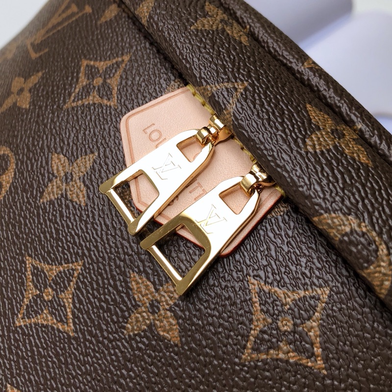 l0*is V*t0n bum bag-37*14*13cm