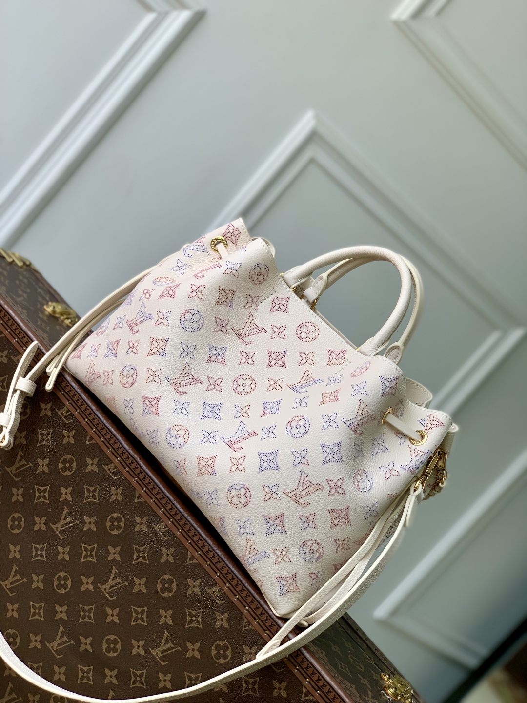 Louis Vuitton Bella Tote Bag-32*23*13CM